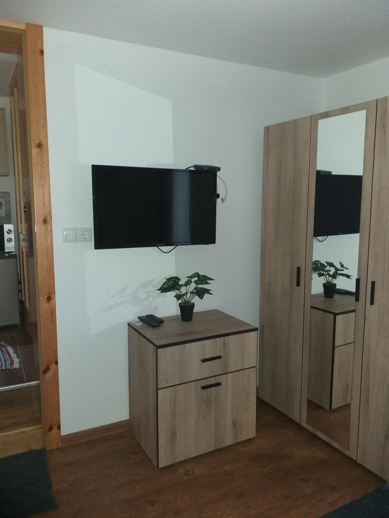Zalan Vendeghaz Hotel Csaszartoltes Bagian luar foto